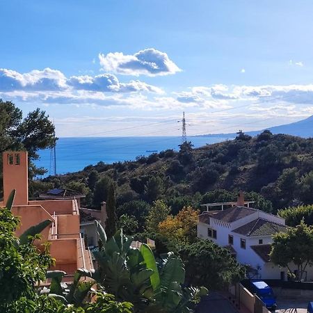 Villa Aguilas Club - Guest House Малага Екстериор снимка