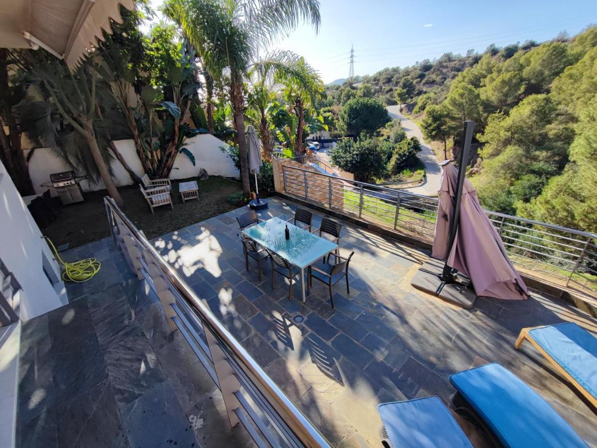 Villa Aguilas Club - Guest House Малага Екстериор снимка