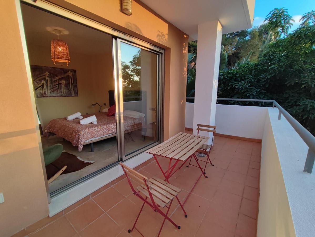 Villa Aguilas Club - Guest House Малага Екстериор снимка